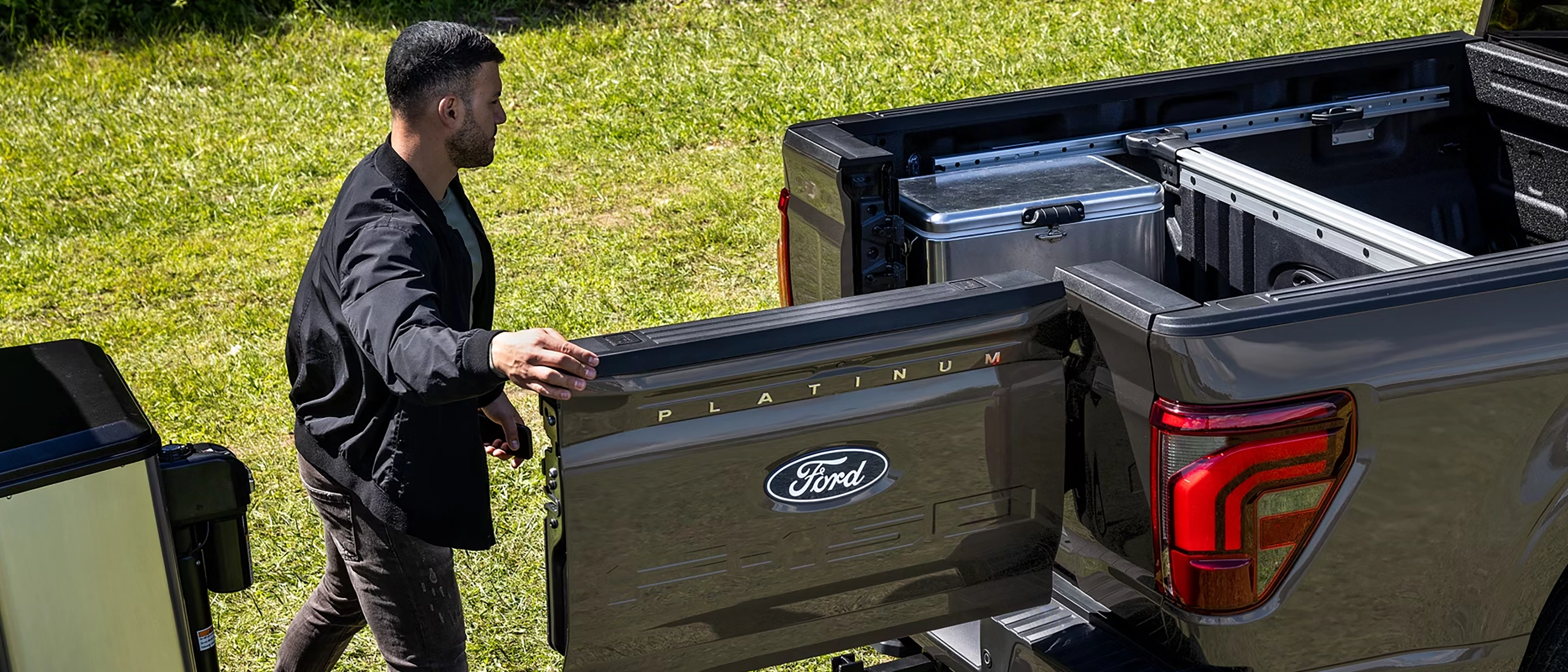 Detalle de la puerta trasera de la Ford F-150