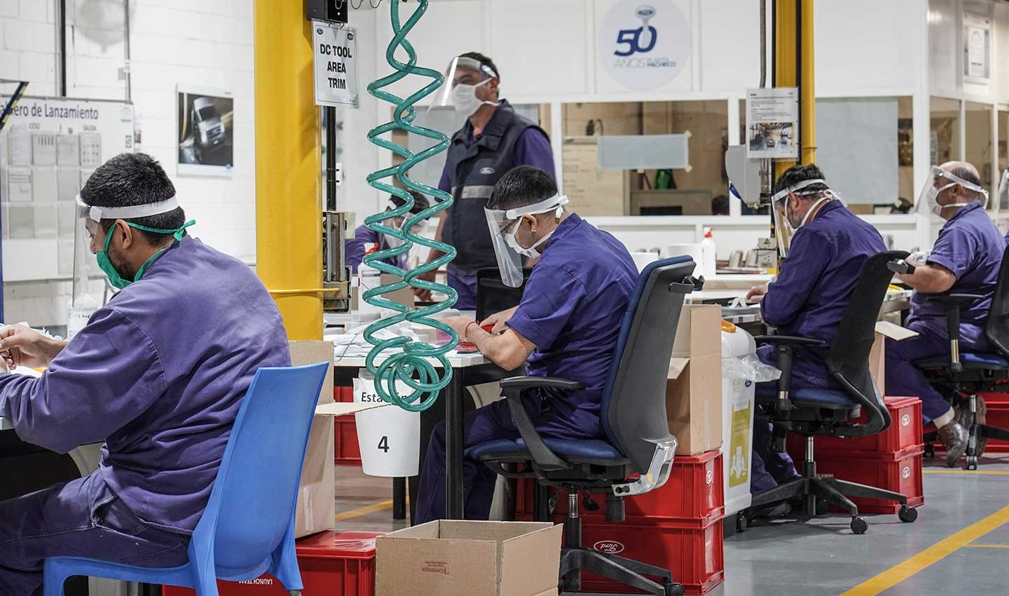 Ford produjo y donó 20.000 protectores faciales en Argentina