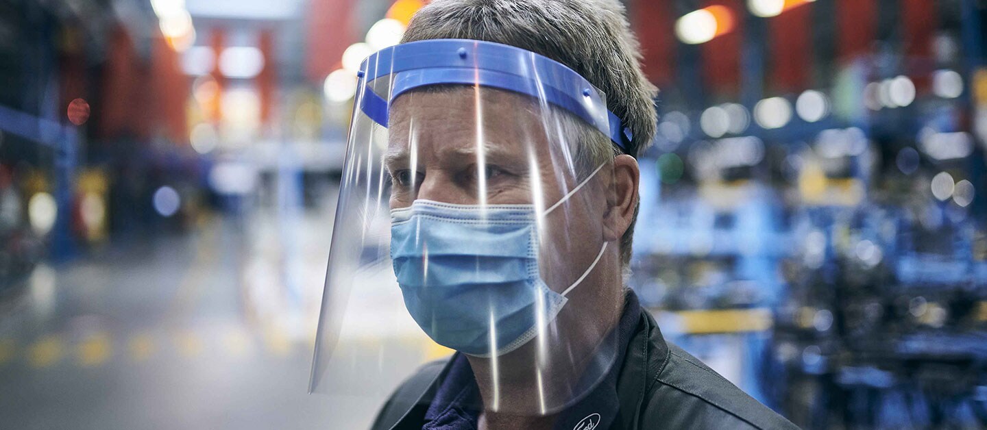 Ford reinicia operaciones