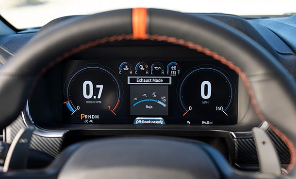 Equipamiento Performance Built Tough