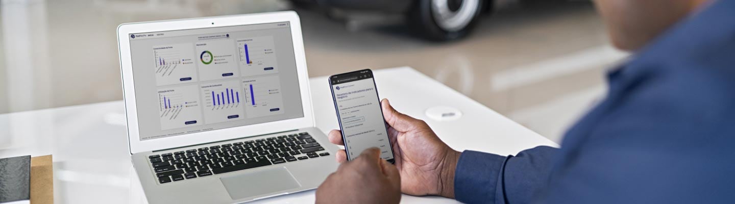 Dispositivos con estadísticas de vehículos Ford Pro