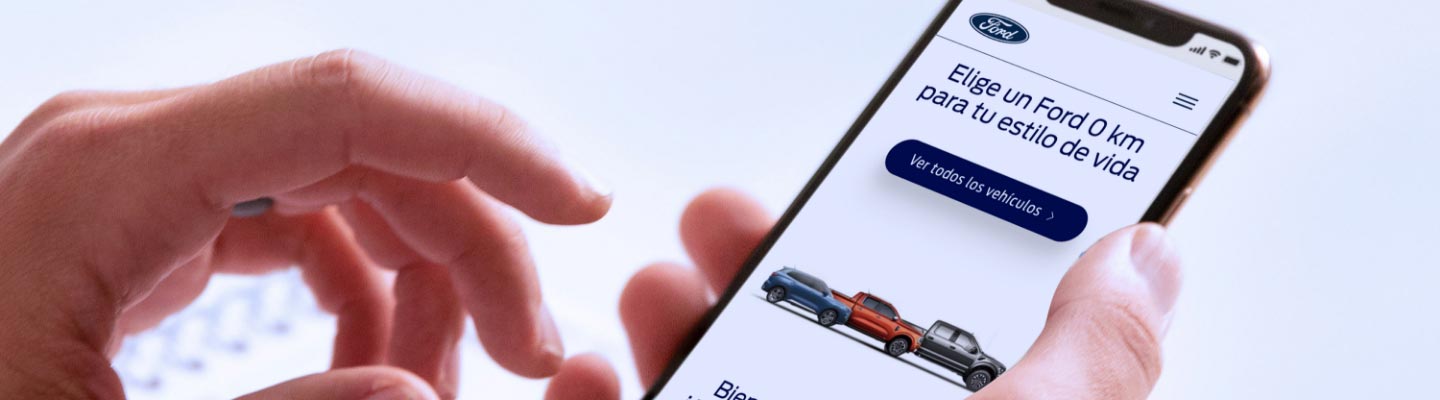 Celular con contacto desde el sitio de Ford