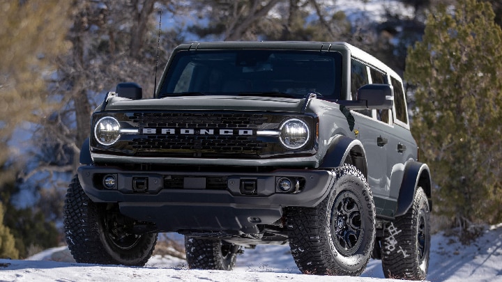 Parrilla delantera con neblineros LED del Ford Bronco