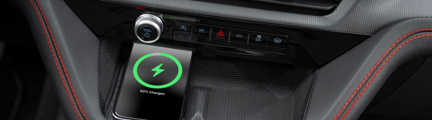 Ford Explorer con sistema de carga inalámbrica para smartphones